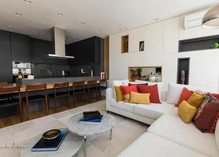 Superb Modern And Unique Liberdade Apt